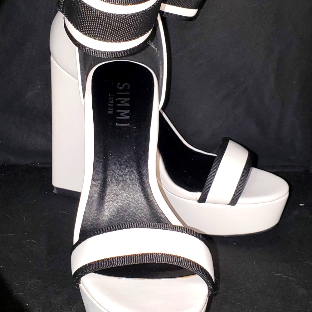 Simmi London heels black and white.